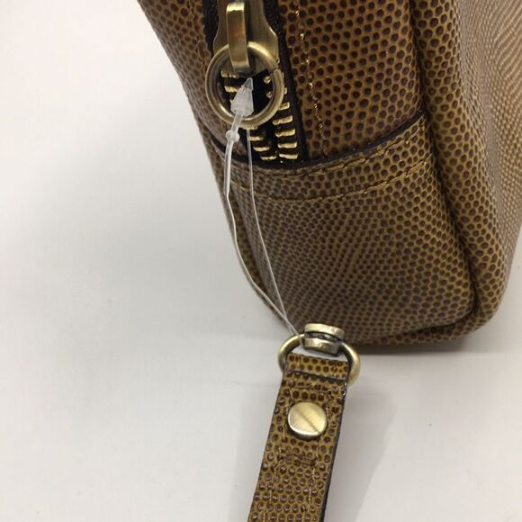 Patricia Nash Glena leather box wristlet  leather embossed NWT with *flaw* - Picture 5 of 16